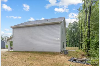 5035 San Francisco Circle, Charlotte, NC 28216 - Photo 32