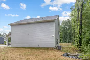 5035 San Francisco Cir, Charlotte, NC 28216 - Photo 32