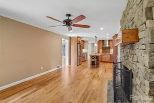 11 Ridgewood Ave, Weaverville, NC 28787 - Photo 6