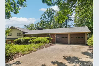 11 Ridgewood Avenue, Weaverville, NC 28787 - Photo 2