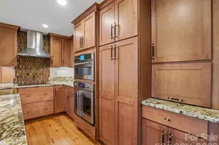 11 Ridgewood Ave, Weaverville, NC 28787 - Photo 16