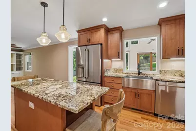 11 Ridgewood Avenue, Weaverville, NC 28787 - Photo 18