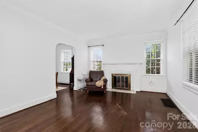 823-825 Henley Place, Charlotte, NC 28207 - Photo 14