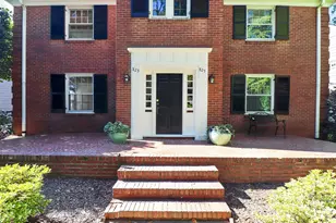 823-825 Henley Pl, Charlotte, NC 28207 - Photo 2