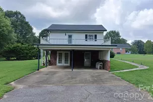 3830 Dowell St, Hickory, NC 28602 - Photo 4