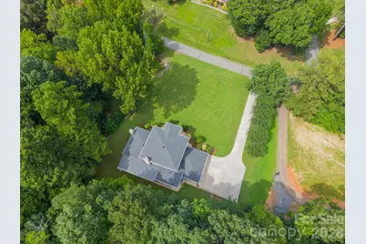 624 Springbrook Avenue NE, Concord, NC 28025 - Photo 8