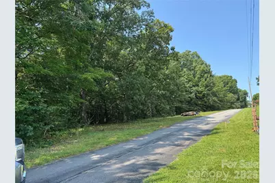 8 8th Avenue SE, Hickory, NC 28602 - Photo 6