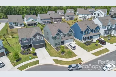 16022 Moxie Glen Court, Charlotte, NC 28278 - Photo 2