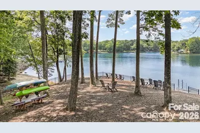 16022 Moxie Glen Court, Charlotte, NC 28278 - Photo 8