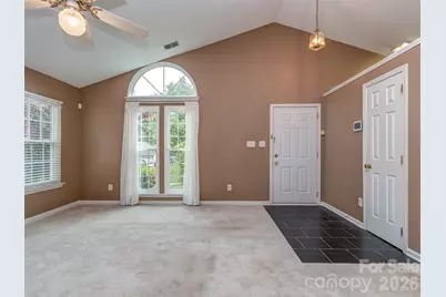 4522 Avalon Forest Lane, Charlotte, NC 28269 - Photo 4