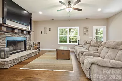 72 Summer Shade Court, Hendersonville, NC 28792 - Photo 2