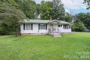 2478 Nc Hwy 108 Hwy E, Columbus, NC 28722 - Photo 1