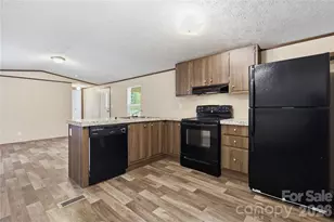 790 Lookout Tower Rd, Blacksburg, SC 29702 - Photo 6