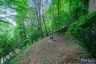 9851 Double Island Rd, Green Mountain, NC 28740 - Photo 22
