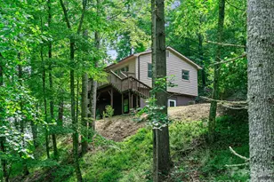 9851 Double Island Rd, Green Mountain, NC 28740 - Photo 24