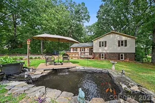 608 Hoyle St, Lincolnton, NC 28092 - Photo 1