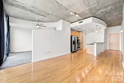 210 N Church Street #1606, Charlotte, NC 28202 - Photo 10