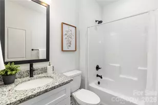 8814 Moores Chapel Rd, Charlotte, NC 28214 - Photo 16