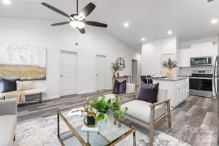 8814 Moores Chapel Rd, Charlotte, NC 28214 - Photo 12
