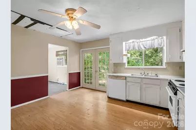 1317 Hyman Avenue, Hendersonville, NC 28792 - Photo 18
