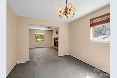 1317 Hyman Avenue, Hendersonville, NC 28792 - Photo 16