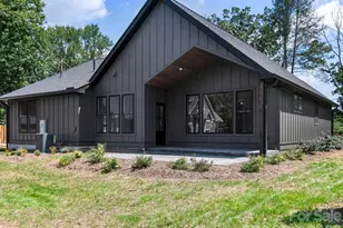 229 Asbury Rd, Candler, NC 28715 - Photo 26