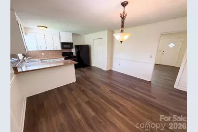 5100 Robinwood Drive, Charlotte, NC 28215 - Photo 6