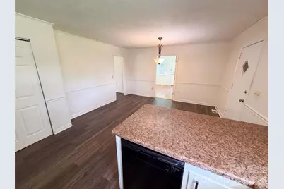 5100 Robinwood Drive, Charlotte, NC 28215 - Photo 16