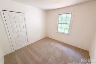 5100 Robinwood Dr, Charlotte, NC 28215 - Photo 4