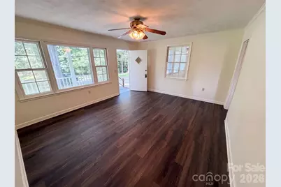 5100 Robinwood Drive, Charlotte, NC 28215 - Photo 18