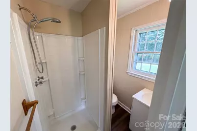 5100 Robinwood Drive, Charlotte, NC 28215 - Photo 12
