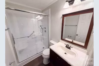 5100 Robinwood Drive, Charlotte, NC 28215 - Photo 14