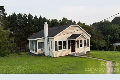803 S Grove Street, Lincolnton, NC 28092 - Photo 2