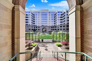 400 N Church St, Charlotte, NC 28202 - Photo 2