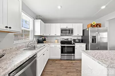 7017 Brightwork Lane, Charlotte, NC 28269 - Photo 8