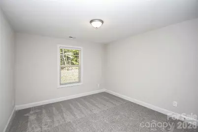 2595 Henry Falls Drive, Hickory, NC 28602 - Photo 20