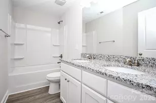 2595 Henry Falls Dr, Hickory, NC 28602 - Photo 18