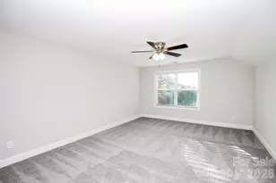 2595 Henry Falls Dr, Hickory, NC 28602 - Photo 24