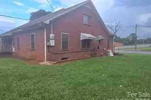 1312 Salem Rd, Morganton, NC 28655 - Photo 6