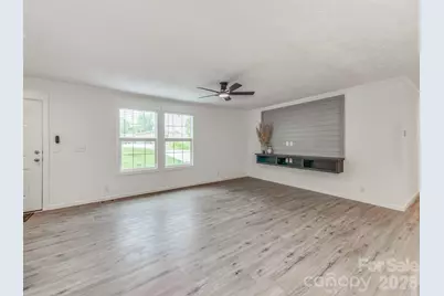 7822 Stillwater Drive, Sherrills Ford, NC 28673 - Photo 4