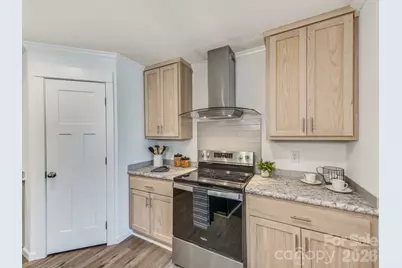 7822 Stillwater Drive, Sherrills Ford, NC 28673 - Photo 12
