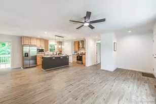 7822 Stillwater Dr, Sherrills Ford, NC 28673 - Photo 6
