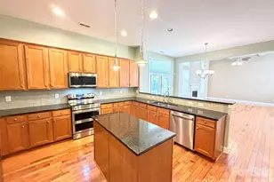 9928 Daufuskie Dr, Charlotte, NC 28278 - Photo 2