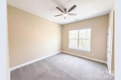 9928 Daufuskie Drive, Charlotte, NC 28278 - Photo 10