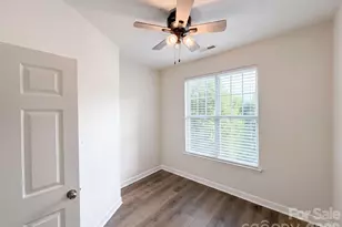 7129 Founders Club Ct, Charlotte, NC 28269 - Photo 12