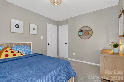 8914 Raven Park Drive, Charlotte, NC 28216 - Photo 30
