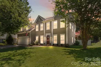 8914 Raven Park Drive, Charlotte, NC 28216 - Photo 4