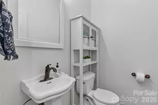 8914 Raven Park Dr, Charlotte, NC 28216 - Photo 20