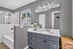 8914 Raven Park Dr, Charlotte, NC 28216 - Photo 28