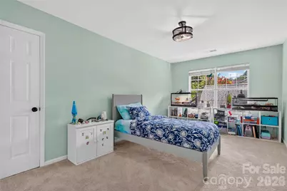 8914 Raven Park Drive, Charlotte, NC 28216 - Photo 34